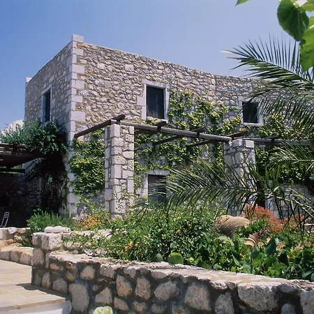 Hotel Tsitsiris Castle 3*