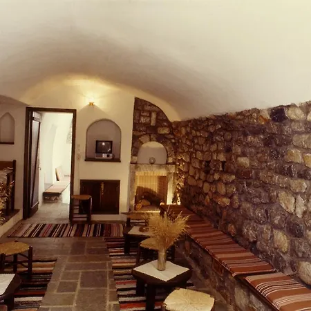 Tsitsiris Castle Hotel